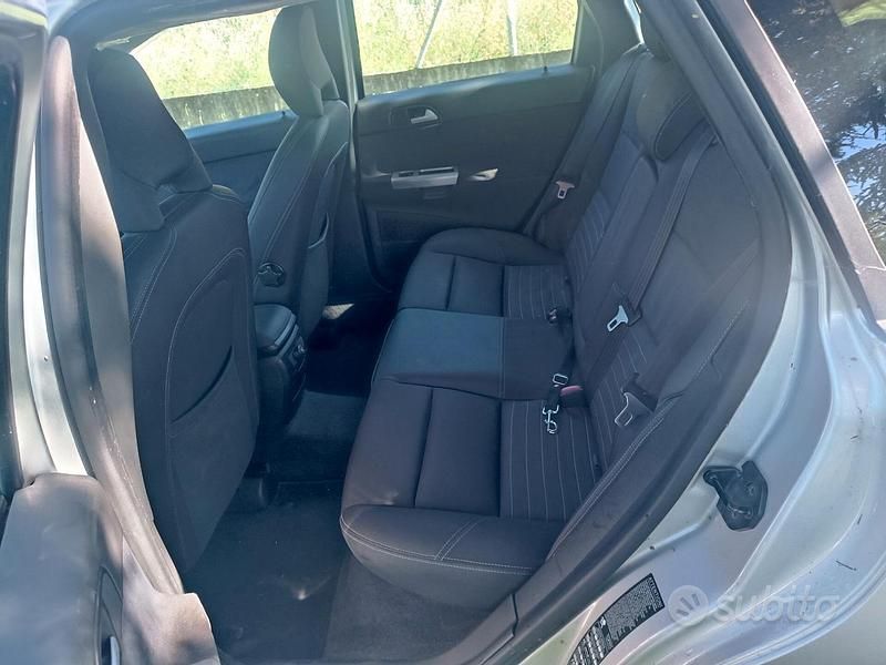 Usata Volvo V50 Momentum 136 CV (100 kW) 2006 Grigio Station wagon
