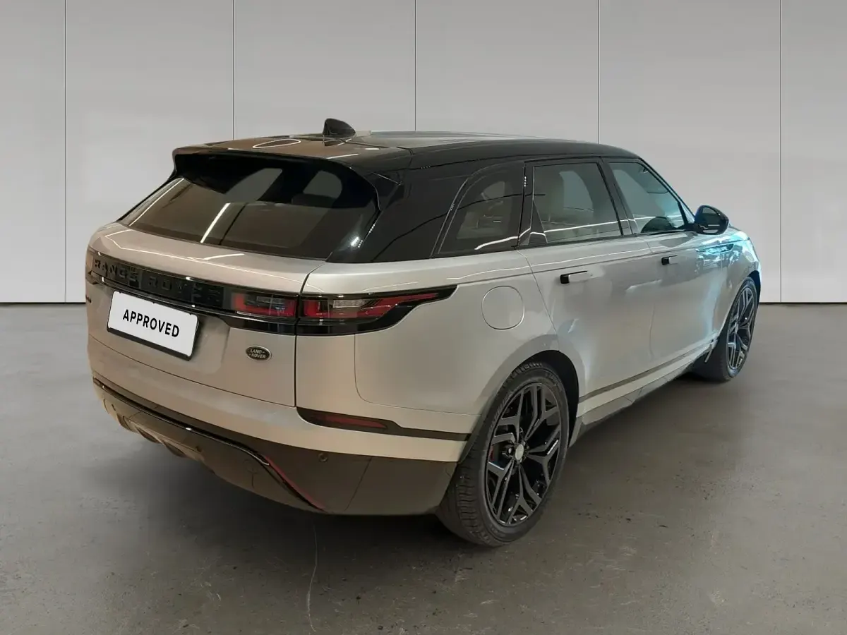 Usata Land Rover Range Rover Velar R-Dynamic 204 CV (150 kW) 2023 Hakuba silver SUV