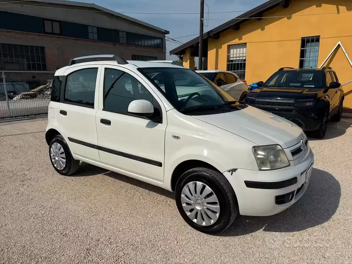 Usata Fiat Panda Dynamic 60 CV (44 kW) 2010 Utilitaria