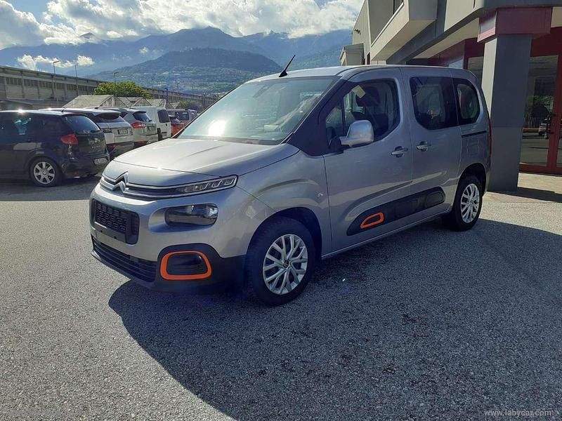 Usata Citroën Berlingo Feel 102 CV (75 kW) 2021 Grigio Monovolume