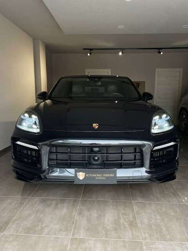 Usata Porsche Cayenne 340 CV (250 kW) 2020 Nero SUV