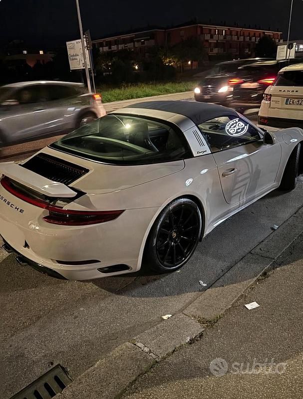 Usata Porsche 911 Carrera 2016 Grigio Coupé