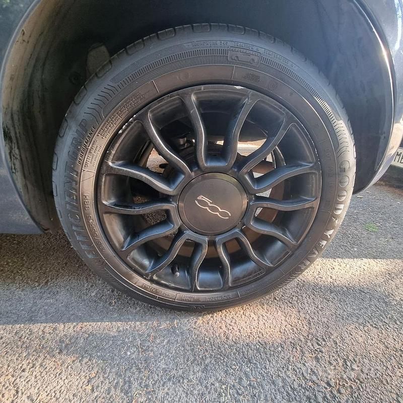 Usata Fiat 500 85 CV (62 kW) 2011 Blu