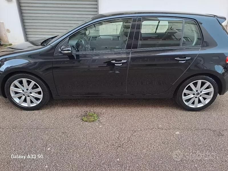 Usata VW Golf VII 105 CV (77 kW) 2012 Berlina