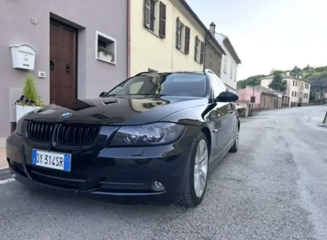 Usata BMW 325 197 CV (144 kW) 2009 Station wagon