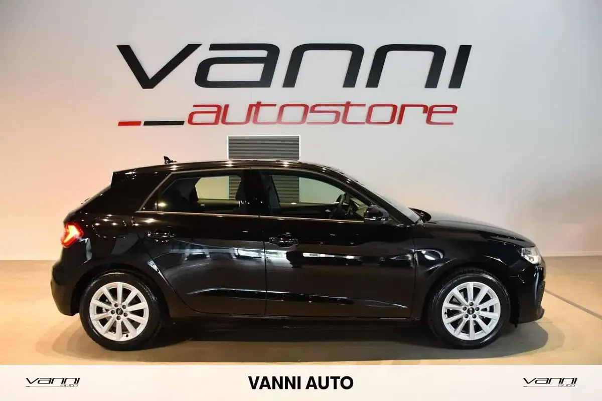 Usata Audi A1 Sportback Admired 95 CV (69 kW) 2024 Nero Utilitaria