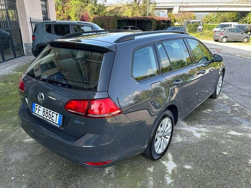 Usata VW Golf VII Comfortline 110 CV (80 kW) 2016 Grigio Station wagon
