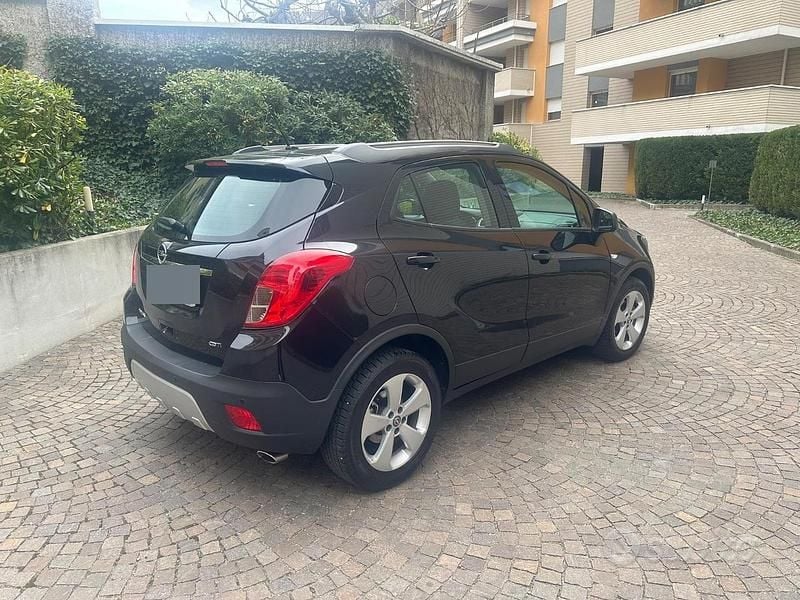 Usata Opel Mokka 136 CV (100 kW) 2015 Nero SUV