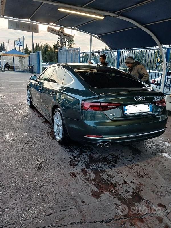 Usata Audi A5 190 CV (139 kW) 2018 Verde Berlina