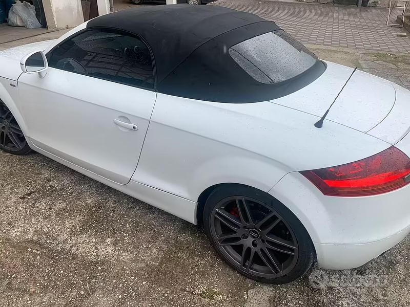Second-hand Audi TT 250 CP (183 kW) 2008 Alb Coupe
