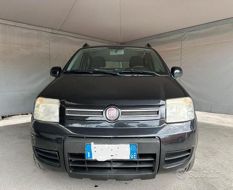 Usata Fiat Panda Climbing 2010 Nero Utilitaria