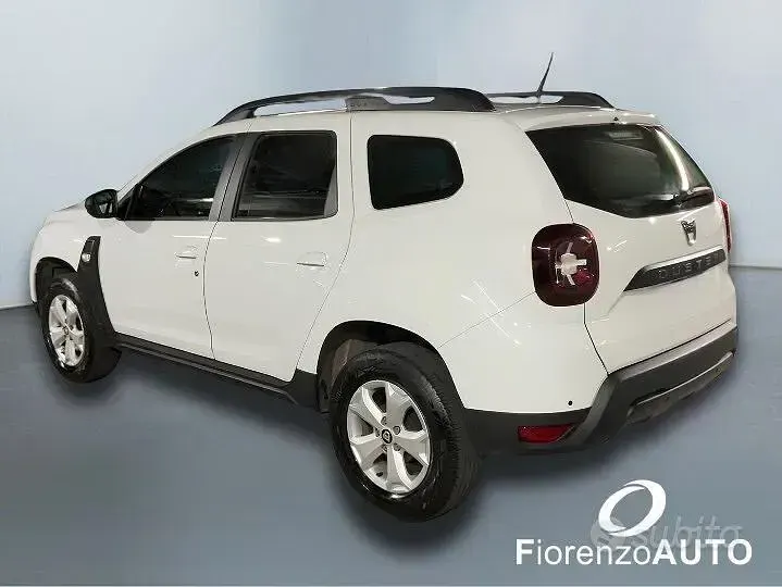 Usata Dacia Duster Comfort 101 CV (74 kW) 2021 Bianco SUV