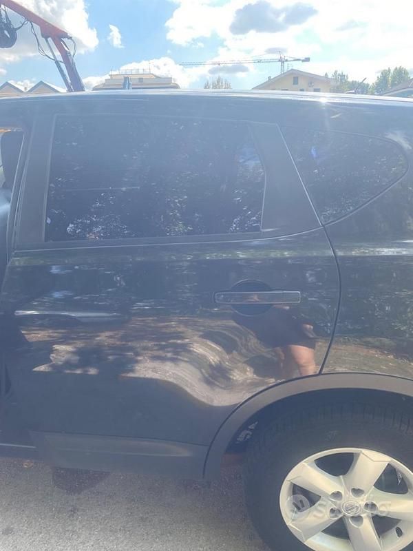 Usata Nissan Qashqai 106 CV (77 kW) 2011 Nero SUV