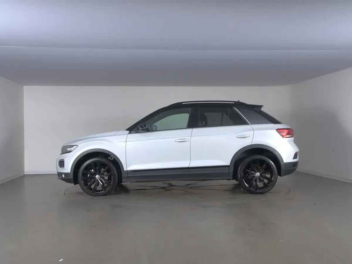 Usata VW T-Roc Advance 116 CV (85 kW) 2019 White silver tetto nero SUV