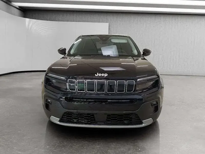 Usata Jeep Avenger Summit 101 CV (74 kW) 2024 Grigio SUV