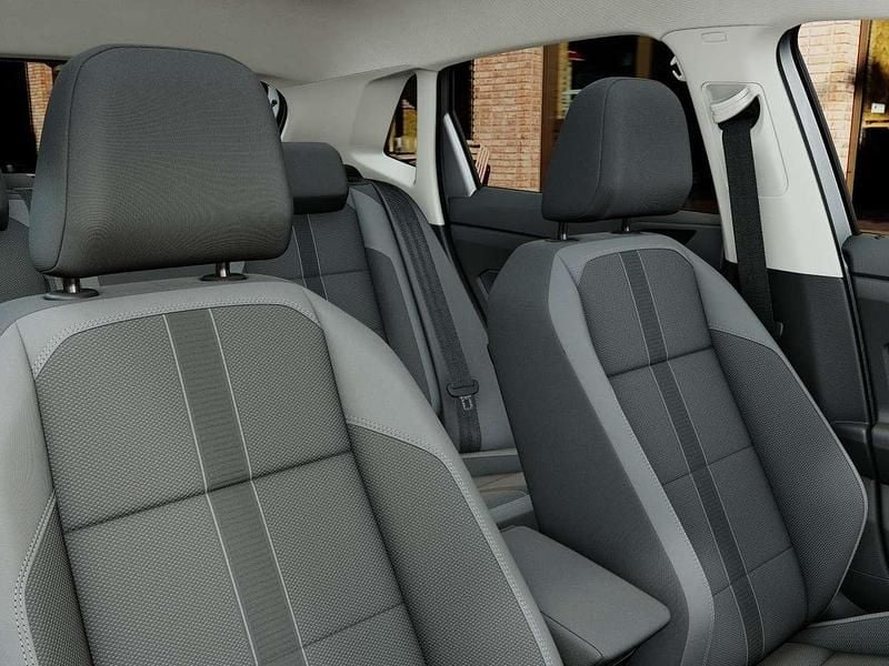 Nuova VW Polo Style 116 CV (85 kW) 2025 Reflex silver metallizzato Berlina