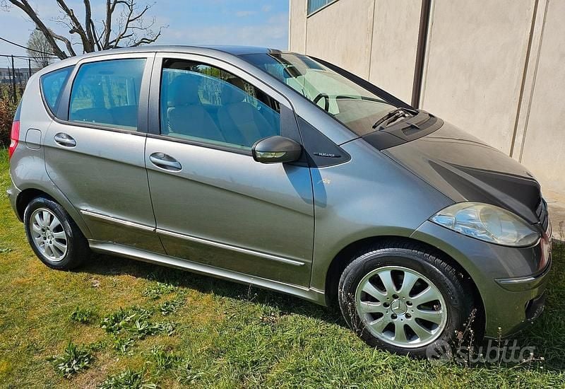 Usata Mercedes A170 Elegance 115 CV (84 kW) 2006 Grigio Berlina