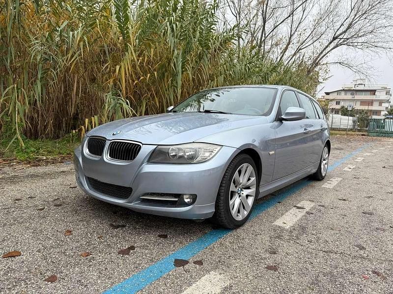 Usata 2011 BMW 320 Station wagon | 3700 € (Ottimo prezzo) - Immagine 1/4