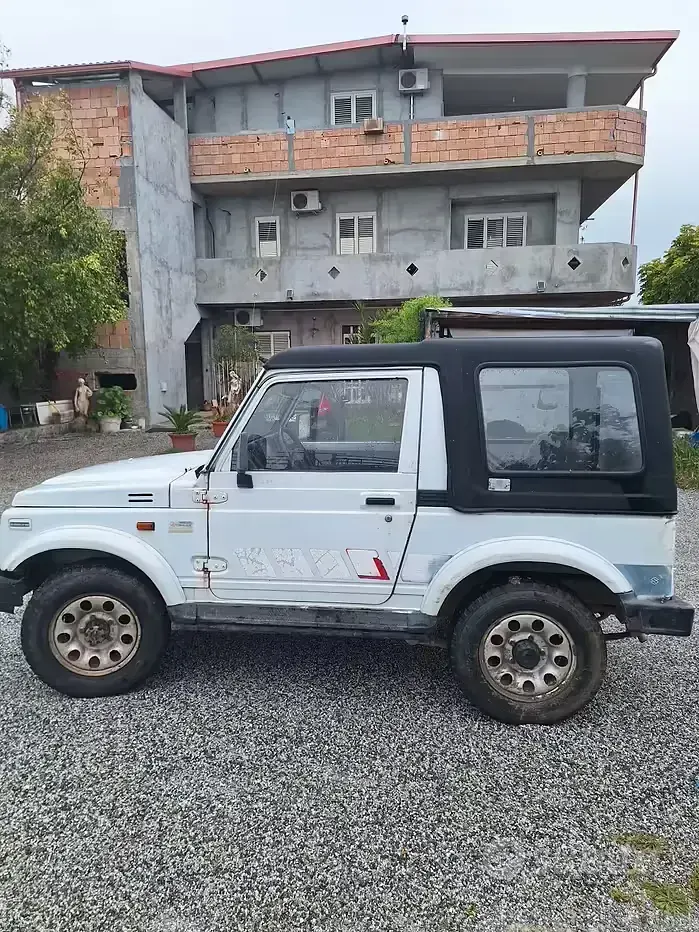 Usata Suzuki Samurai 1989 Bianco SUV