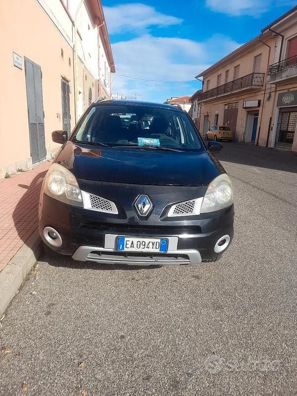 Usata Renault Koleos 150 CV (110 kW) 2010 Nero SUV