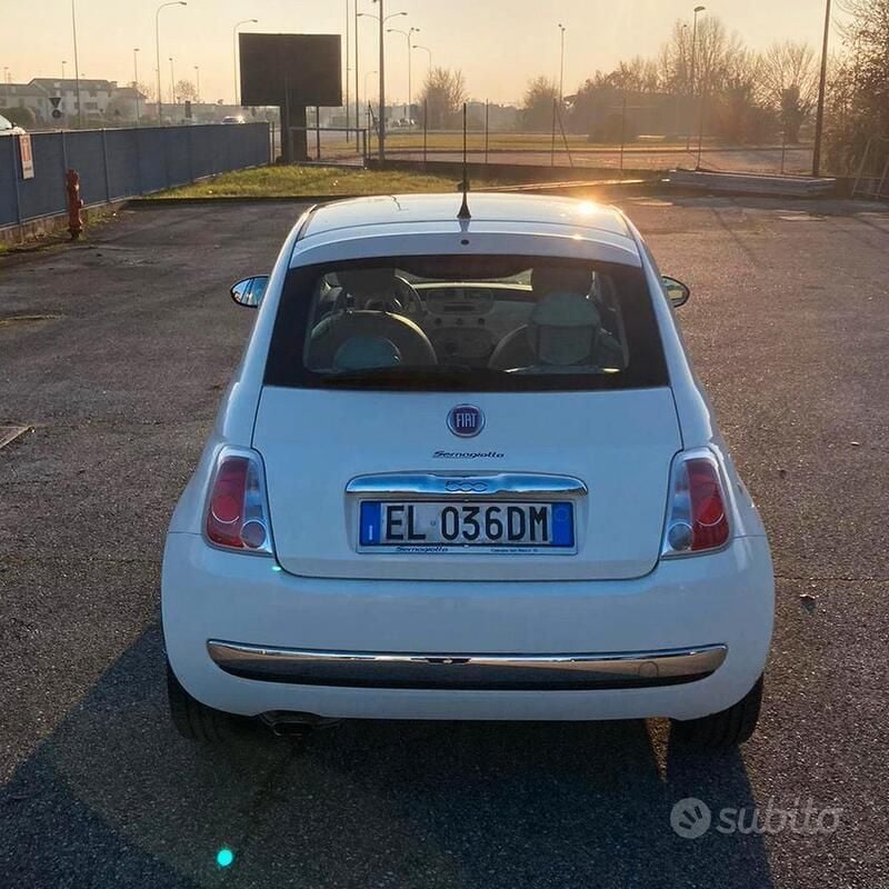 Usata Fiat 500 100 CV (73 kW) 2012 Bianco Utilitaria