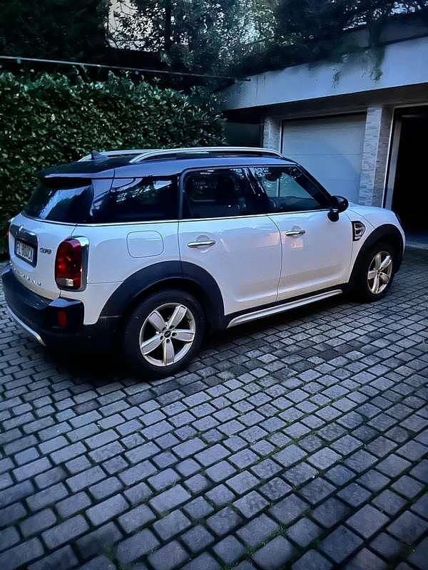 Usata Mini Cooper Countryman 136 CV (100 kW) 2017 Bianco SUV
