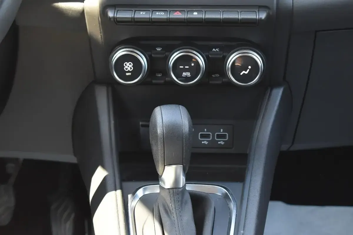 Usata Renault Clio Equilibre 2023 Bianco Utilitaria