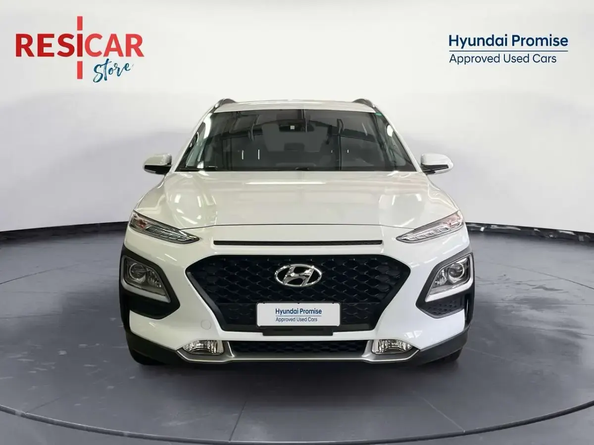 Usata Hyundai Kona XPrime 105 CV (77 kW) 2021 Bianco SUV