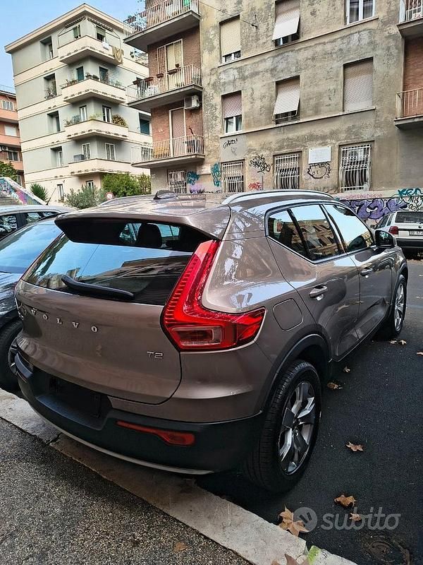 Usata Volvo XC40 129 CV (94 kW) 2021 SUV
