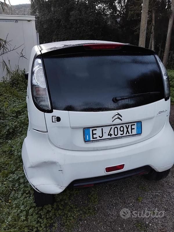 Usata Citroën C-zero 2011 Bianco Utilitaria
