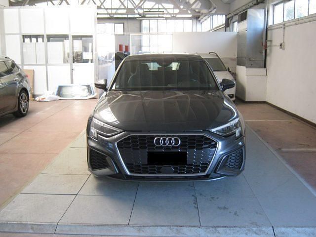 Usata Audi A3 S-Line 115 CV (84 kW) 2020 Grigio Berlina