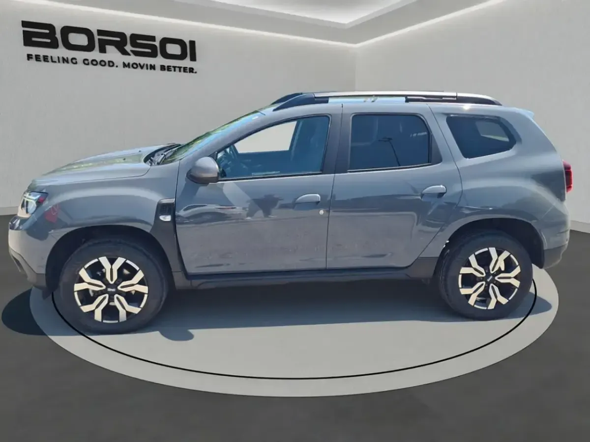 Usata Dacia Duster Journey 101 CV (74 kW) 2023 Grigio ceramica SUV