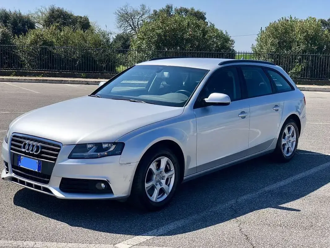 Usata Audi A4 Advanced 143 CV (105 kW) 2010 Grigio Station wagon
