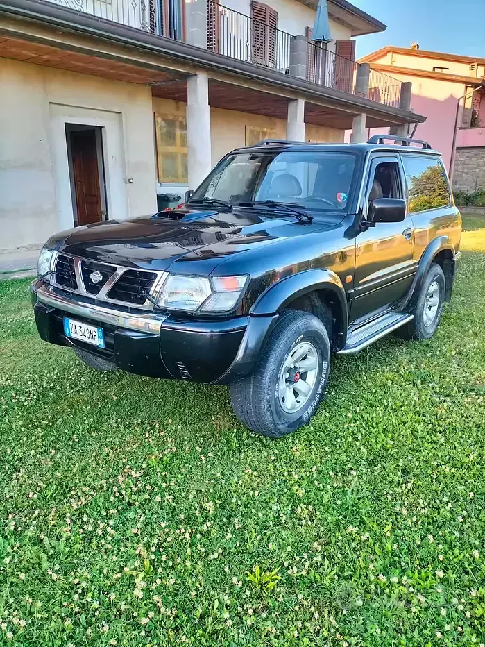 Usata Nissan Patrol 158 CV (116 kW) 2002 Nero SUV