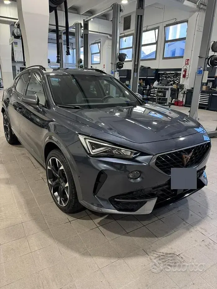 Usata Cupra Formentor 150 CV (110 kW) 2022 Grigio SUV