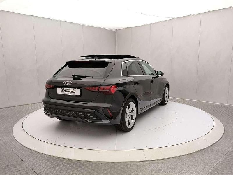 Nuova Audi A3 Sportback Ambiente 150 CV (110 kW) 2025 Nero Utilitaria