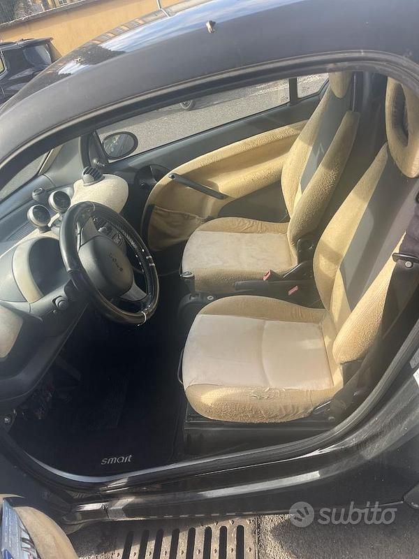 Usata Smart ForTwo Coupé Pulse 61 CV (44 kW) 2002 Nero Coupé