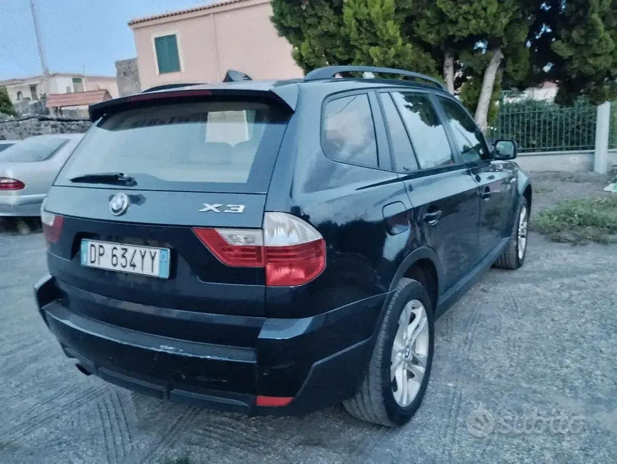 Usata BMW X3 177 CV (130 kW) 2008 Blu SUV