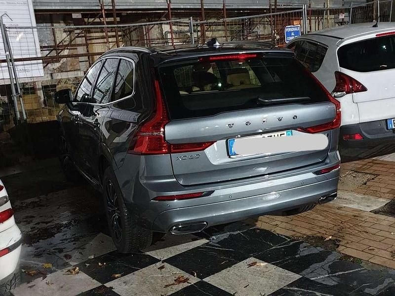 Usata Volvo XC60 Inscription 190 CV (139 kW) 2019 Grigio SUV