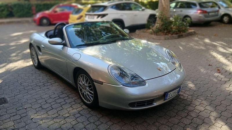 Usata Porsche 986 Boxster 220 CV (161 kW) 2000 Argento Cabrio