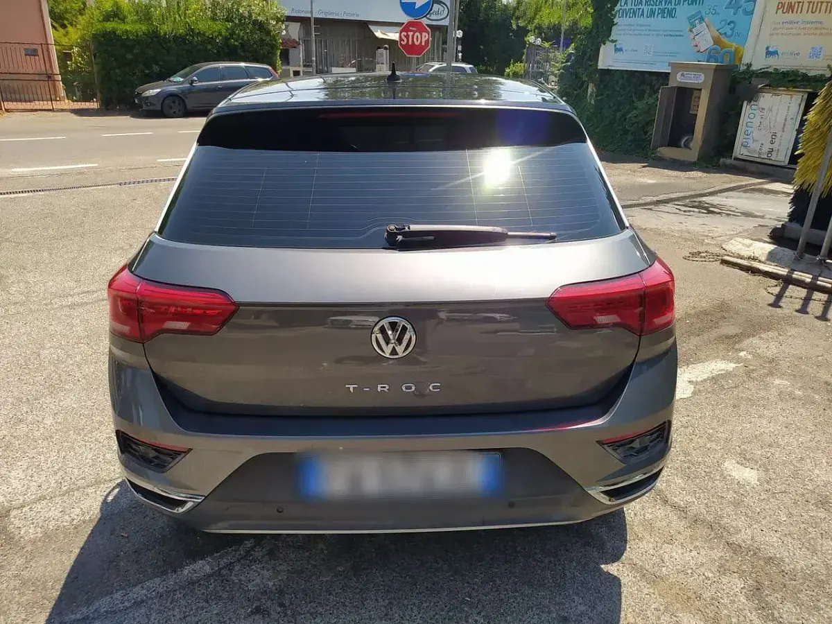 Usata VW T-Roc Advance 116 CV (85 kW) 2019 Grigio SUV