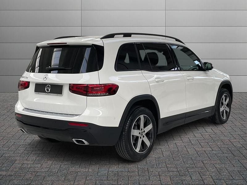 Usata Mercedes GLB200 Business 150 CV (110 kW) 2023 Bianco artico SUV
