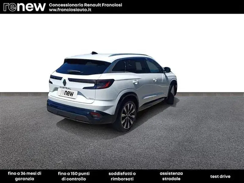 Usata Renault Austral Techno 160 CV (117 kW) 2023 Bianco SUV