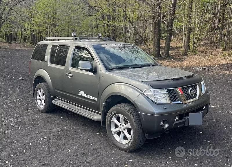 Usata Nissan Pathfinder 171 CV (125 kW) 2007 Marrone SUV