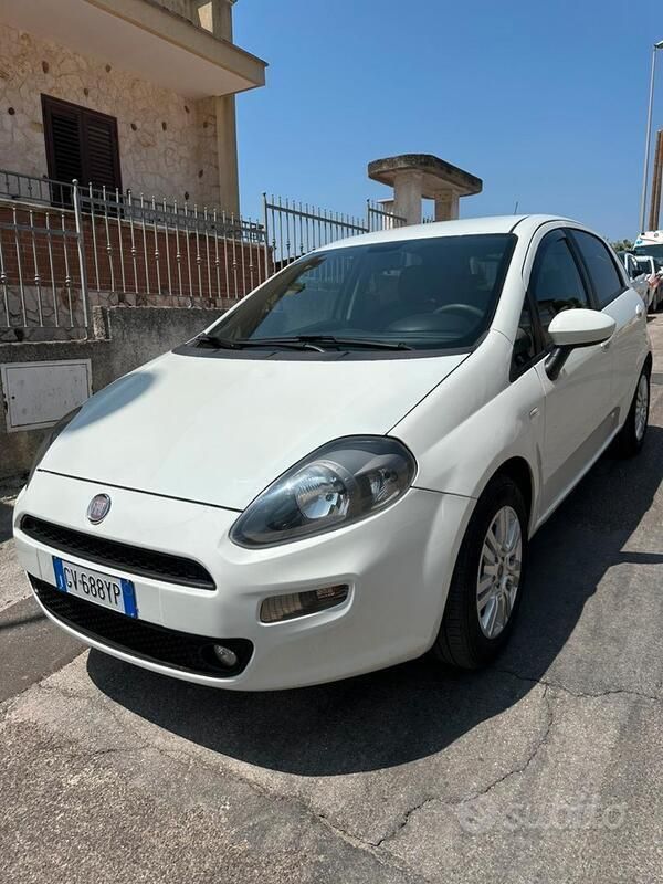 Usata Fiat Punto Evo 75 CV (55 kW) 2012 Utilitaria