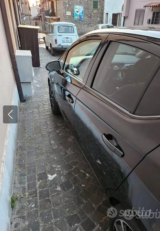 Usata Opel Corsa 75 CV (55 kW) 2017 Nero Berlina