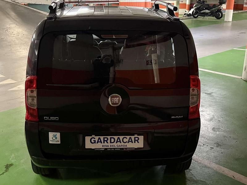 Usata Fiat Qubo Trekking 75 CV (55 kW) 2012 Blu/azzurro Monovolume