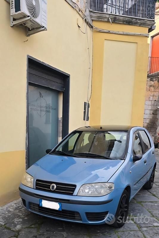 Usata Fiat Punto 2003 Utilitaria