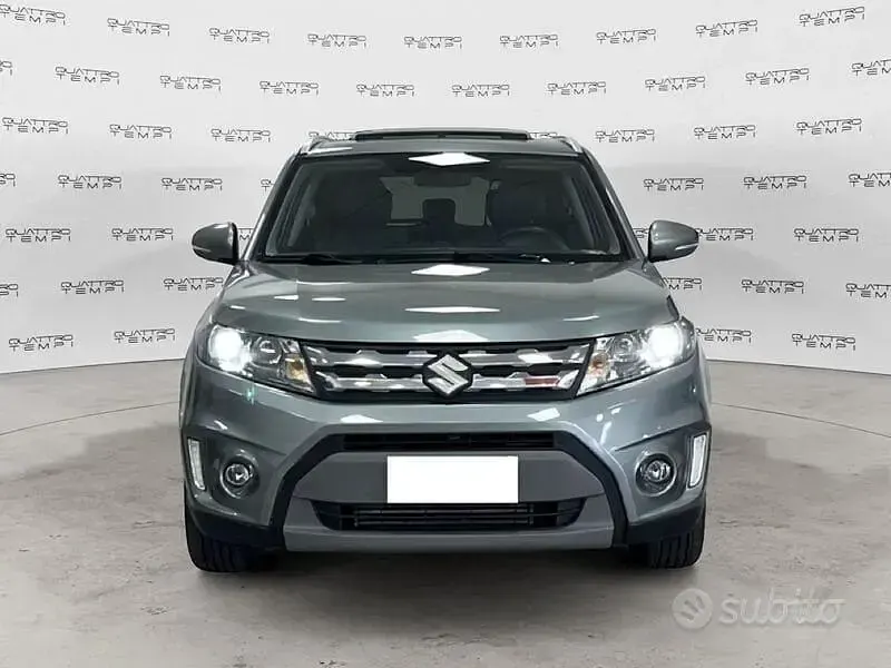 Usata Suzuki Vitara 120 CV (88 kW) 2018 Grigio SUV