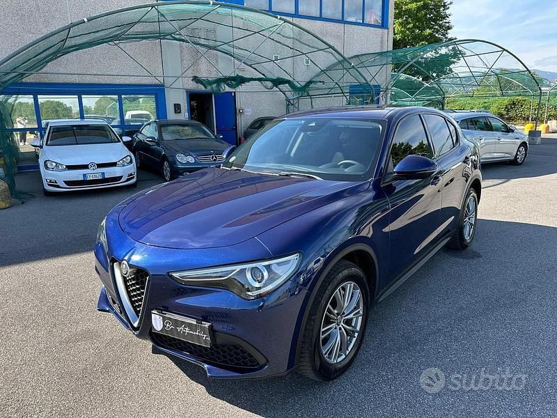Usata 2018 Alfa Romeo Stelvio SUV | 14.900 € (Super prezzo) - Immagine 1/4